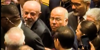 Lula olha para trás, mas não cumprimenta Marco Rubio durante Assembleia Geral da ONU  Foto: Reprodução/Redes Sociais