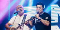 A dupla Rick & Renner tinha shows marcados até dezembro de 2026; o cantor Rick Sollo, 59, morreu após ser vítima de um acidente aéreo em região serrana de Santa Catarina  Foto: Divulgação/Laura Carvalho/@villacountry
