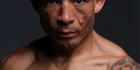 José Aldo com coroa de 'Rei do Rio' Foto: Divulgação/UFC / Esporte News Mundo