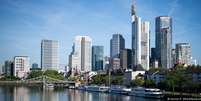 Frankfurt, capital financeira alemã: Merz diz que Alemanha já está fora da zona de recessão econômica  Foto: DW / Deutsche Welle