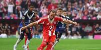Por enquanto, Harry Kane segue comemorando gols no futebol normal - Foto: Alex Grimm/Getty Images / Jogada10