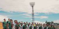 Homenagem antes da partida - Foto: Divulga&ccedil;&atilde;o / Jogada10