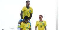 Bruninho comemora o seu gol para o Brasil dando cambalhota. Foto: Nelson Terme /CBF / Jogada10