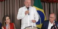 O presidente Lula critica o STF em discurso durante encontro com aliados  Foto: Reprodução via Youtube / Estadão