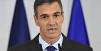 Pressionado pela crise da moradia e pelo desgaste pol&iacute;tico de seu governo, Pedro S&aacute;nchez anunciou a antecipa&ccedil;&atilde;o das elei&ccedil;&otilde;es legislativas.  Foto: AFP - LUDOVIC MARIN / RFI