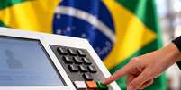 Quando &eacute; o 2&ordm; turno? Posso votar se n&atilde;o fui no 1&ordm;? Guia do eleitor com tudo o que voc&ecirc; precisa saber  Foto: Simples Conteudo