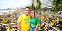 Flávio e Fernanda Bolsonaro estão casados desde 2010  Foto: Reprodução/Instagram