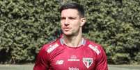 Empr&eacute;stimo tamb&eacute;m n&atilde;o avan&ccedil;ou por causa do sal&aacute;rio do jogador &ndash;  Foto: Divulga&ccedil;&atilde;o S&atilde;o Paulo / Jogada10