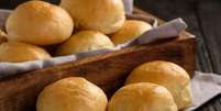 P&atilde;ozinho de batata na airfryer. Foto: Sa&uacute;deLAB
