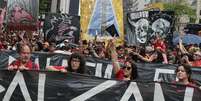 Militantes, simpatizantes e apoiadores do presidente da Rep&uacute;blica, Luiz In&aacute;cio Lula da Silva (PT), participam de um ato pol&iacute;tico em apoio &agrave; sua reelei&ccedil;&atilde;o na Avenida Paulista, na cidade de S&atilde;o Paulo (SP), neste domingo, 11 de outubro de 2026  Foto: RAUL LUCIANO/ATO PRESS/ESTAD&Atilde;O CONTE&Uacute;DO
