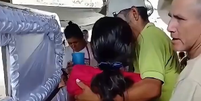 Adolescente acorda durante o próprio velório na Guatemala  Foto: Reprodução/X