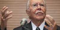 Ap&oacute;s cirurgia para desobstru&ccedil;&atilde;o intestinal, Jos&eacute; Sarney apresenta evolu&ccedil;&atilde;o cl&iacute;nica favor&aacute;vel, mas ainda n&atilde;o tem previs&atilde;o de alta hospitalar  Foto: Werther Santana/Estad&atilde;o / Estad&atilde;o