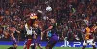 Time turco saiu na frente, mas n&atilde;o aguentou a press&atilde;o - Foto: Burak Kara/Getty Images / Jogada10