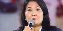 Keiko Fujimori defende regras mais rígidas de disciplina, mas restrições à aparência dos estudantes já provocam críticas  Foto: Leonardo Fernandez/Getty Images / Perfil Brasil