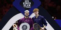 Sinner bateu Alcaraz na final do Six Kings Slam de 2025; edi&ccedil;&atilde;o de 2026 foi adiada ap&oacute;s ataques dos Houthi em Riade, na Ar&aacute;bia Saudita  Foto:  Clive Brunskill/Getty Images
