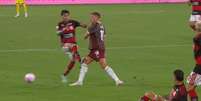 Foto: Entrada do Pulgar no Fla-Flu ( Reprodu&ccedil;&atilde;o) / G&aacute;vea News