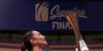 Tifanny ap&oacute;s t&iacute;tulo da Superliga de V&ocirc;lei em 2025. Foto: Reprodu&ccedil;&atilde;o Tifanny Abreu via / Estad&atilde;o