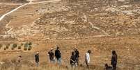 Colonos israelenses na Cisjord&acirc;nia ocupada, em 6 de outubro de 2026. (Imagem ilustrativa)  Foto: REUTERS - NAAMA STERN / RFI