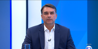 Flávio Bolsonaro durante entrevista na Rede Globo  Foto: Reprodução/Globo
