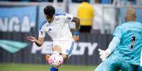 Kaio Jorge marcou tr&ecirc;s vezes e comandou a vit&oacute;ria do Cruzeiro de virada sobre o Gr&ecirc;mio - Foto: Lucas Bubols/Cruzeiro / Jogada10