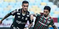 Gabigol voltou a estufar a rede contra o Fluminense pelo Brasileir&atilde;o Foto: Divulga&ccedil;&atilde;o/ Santos / Jogada10