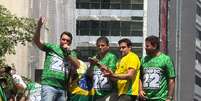 Fl&aacute;vio Bolsonaro (PL) faz discurso na Avenida Paulista neste domingo, 18  Foto: Gabriel Gatto/Terra