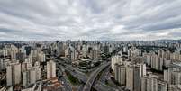Imagem gerada por Intelig&ecirc;ncia Artificial, que n&atilde;o tem o objetivo de refletir ou retratar situa&ccedil;&otilde;es reais. Foto: Imagem: gerada por IA / Portal Terra / TerrAI