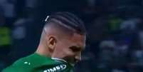Paulinho se machucou durante jogo contra o Fluminense. Foto: Reprodu&ccedil;&atilde;o/getv