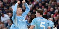 Aston Villa e Manchester City se enfrentam pela 8&ordf; rodada do Campeonato Ingl&ecirc;s - Foto: Dan Mullan/Getty Images / Jogada10