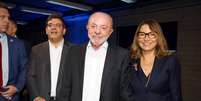Luiz Inácio Lula da Silva (PT) chegou aos Estúdios Globo às 20h43 para o debate entre os candidatos à Presidência da República  Foto: Globo/ Manoella Mello