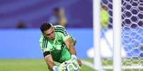 Dibu Mart&iacute;nez durante a Copa do Mundo com a Argentina - Foto: Divulga&ccedil;&atilde;o / AFA / Jogada10