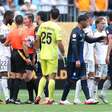Árbitro brasileiro aciona protocolo antirracismo em jogo do Real e Pachuca