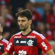Rodrigo Caio retorna ao Flamengo; ex-zagueiro fará parte da comissão técnica