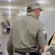 Policiais militares agridem homem dentro hospital no Rio Grande do Norte