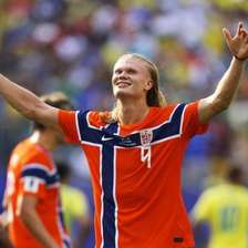 Haaland destaca surpresa por classificação contra o Brasil e joga responsabilidade para a Inglaterra