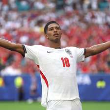 Com dois gols de Bellingham, Inglaterra vira sobre a Noruega e está nas semifinais da Copa