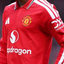 Ex-Vasco é anunciado pelo Manchester United após negociação milionária