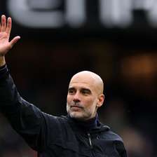 Volta ao futebol? Guardiola é procurado para assumir seleção; entenda