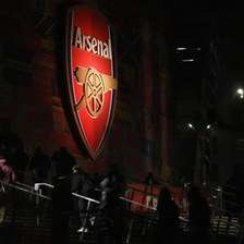 Arsenal anuncia contratação de destaque do Club Brugge por fortuna