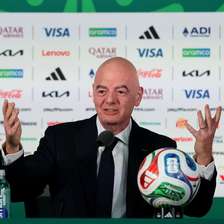 Crise por venda de ações pode derrubar Gianni Infantino da presidência da Fifa