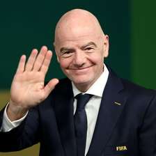 Recuo de Infantino expõe crise política na Fifa, e Uefa questiona plano "sórdido"