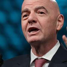 Ex-rival de Infantino denuncia chantagem da Fifa em troca de ajuda à Jordânia