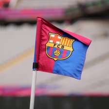 Barcelona anuncia titular do Brasil em recorde de compra do clube