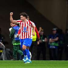 Julián Álvarez insiste em saída do Atlético de Madrid, mas Barcelona encontra resistência