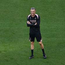 PSG anuncia dois reforços em menos de 24h