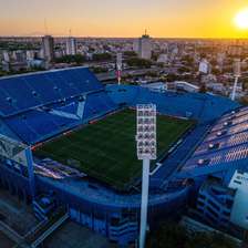 Partida do Campeonato Argentino termina em confusão e briga entre treinadores