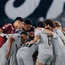 Palmeiras elimina Santos e vai à semifinal da Copa do Brasil
