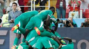 Com gol contra de brasileiro, Senegal bate Polônia na Copa