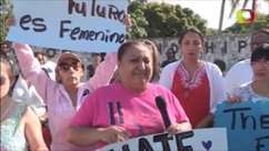 Mulheres protestam em Miami contra Trump: racista e misógino