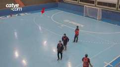 Goteiras no Ginásio da Neva impedem, novamente, o Cascavel Futsal de treinar
